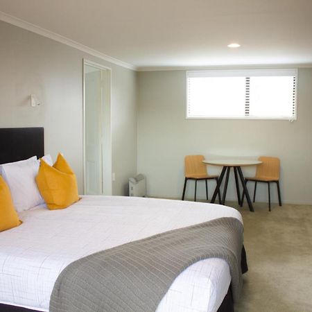 Twizel Central Studio Accommodation Buitenkant foto